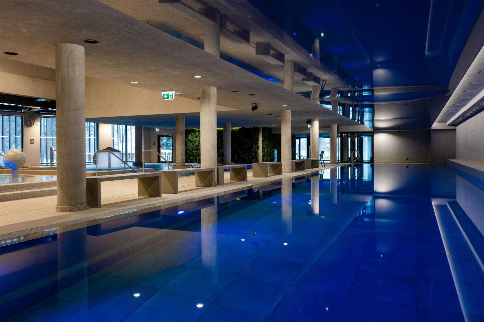 Radisson Blu Resort & Conference Center, Ostroda Mazury Exterior photo The pool at the hotel