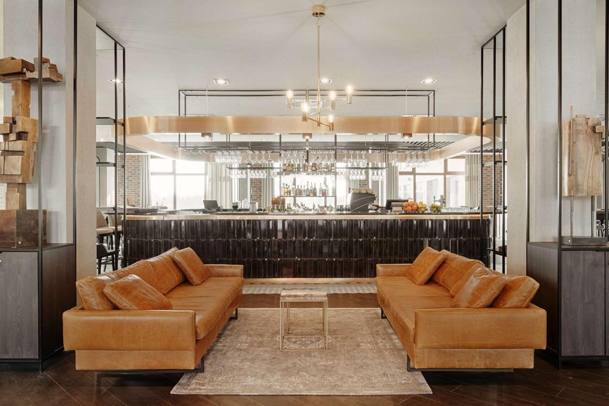 Radisson Blu Resort & Conference Center, Ostroda Mazury Exterior photo The bar at the 100 East 53rd Street location