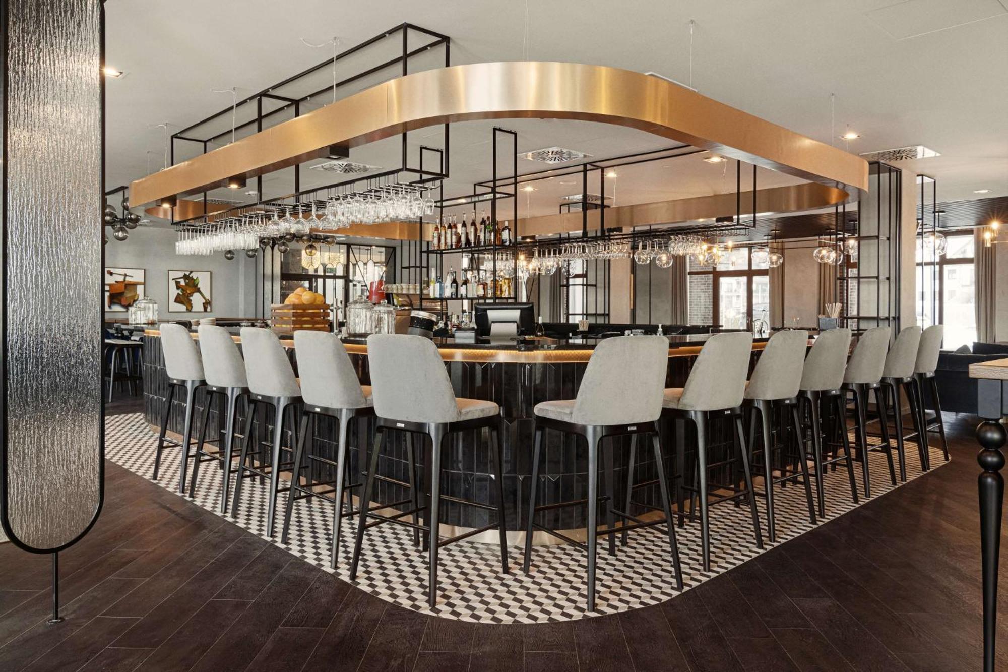 Radisson Blu Resort & Conference Center, Ostroda Mazury Exterior photo The bar at the restaurant
