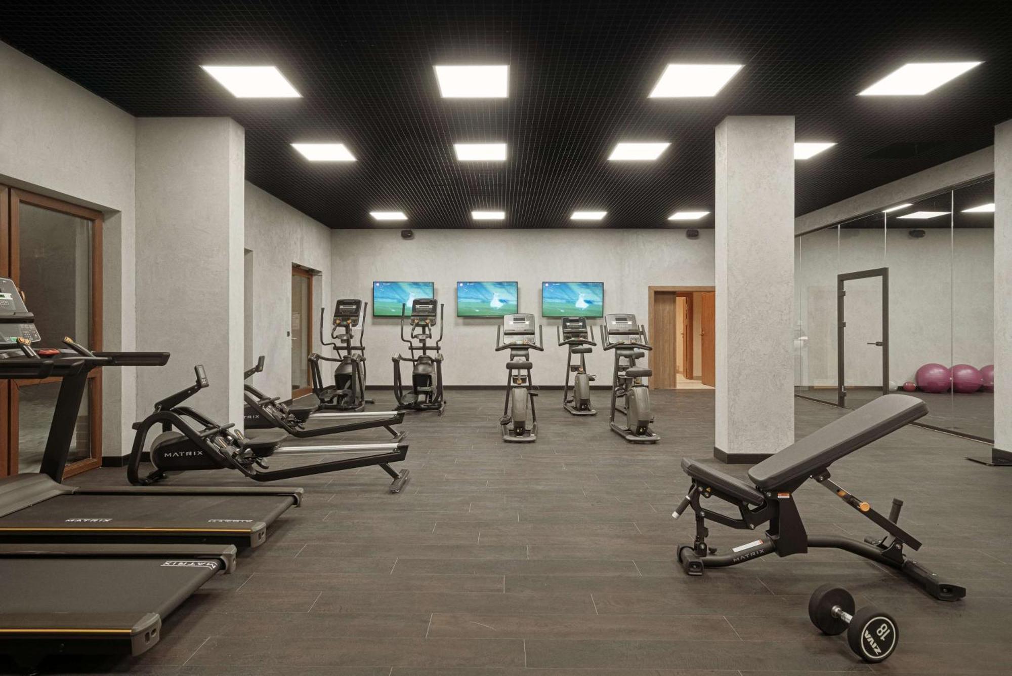 Radisson Blu Resort & Conference Center, Ostroda Mazury Exterior photo A gym in a hotel